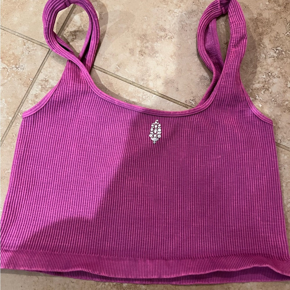 🧸2/$30🧸 Pink Ribbed Tank Top with Embellishment